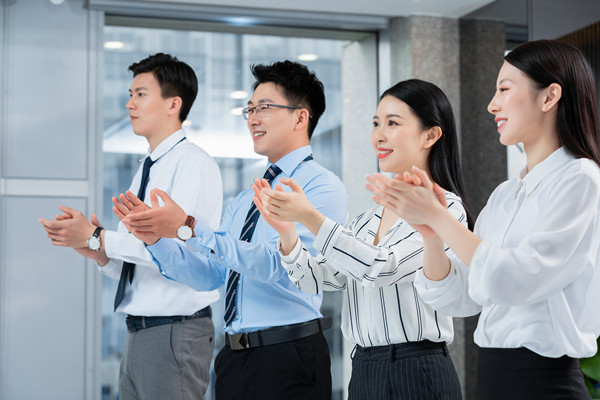 目標(biāo)設(shè)定與追蹤：明確目標(biāo)，確保績效達(dá)成