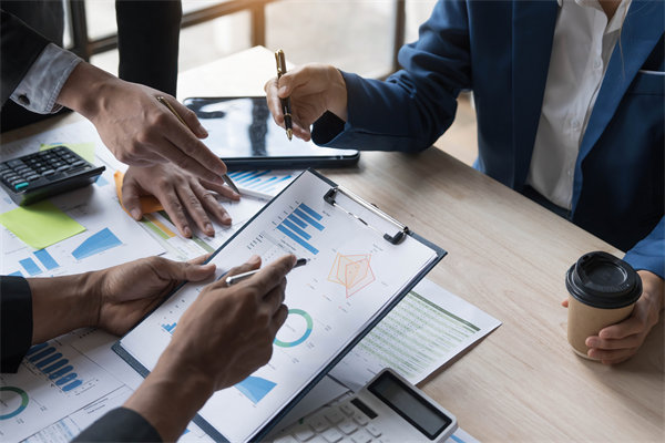 信息流通障礙：如何確保集團(tuán)內(nèi)部管控信息的暢通？