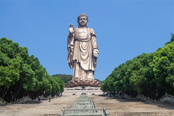 無錫戰(zhàn)略咨詢公司如何幫企業(yè)突破增長瓶頸，實(shí)現(xiàn)逆勢突圍？